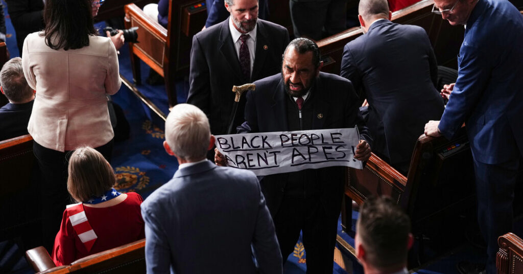 Al Green Once Again Disrupts Trump’s Speech After Protest