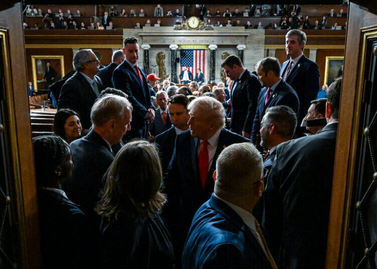 ‘Stand Up’: With One Maneuver, Trump Tries to Box In Democrats