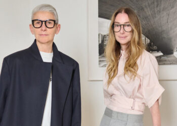 The Devil Wears Sasuphi