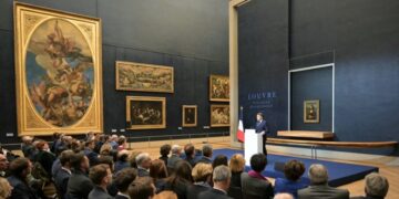 Behind the Chaos at the Louvre, a French Leader’s Legacy Hangs in the Balance