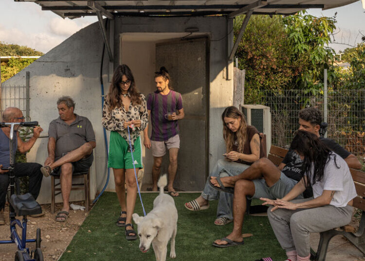 Israelis Are Waiting for War With Iran, Again