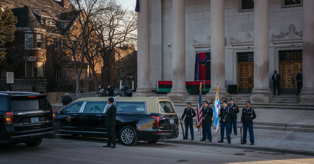 Chicago Bids Farewell to Jesse Jackson as Memorials Begin