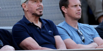 Tech, TV, Movies and News: Ellisons on Brink of Colossal Empire