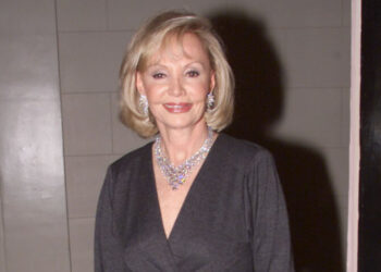 Iris Cantor, Philanthropist and Art Collector, Dies at 95