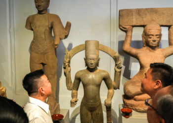 Cambodia Celebrates the Return of Looted Artifacts From a Tainted Dealer