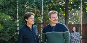 ‘DTF St. Louis’ Review: Sex, Death and Jamba Juice