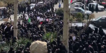 Iran’s Students, Undeterred After Deadly Crackdown, Are Protesting Again