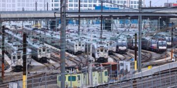Can Mamdani (and Trump) Build a Neighborhood Over a Queens Rail Yard?