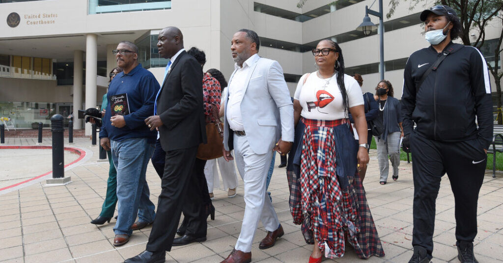 Henrietta Lacks’s Family Settles Suit With Novartis Over Use of Her Cells