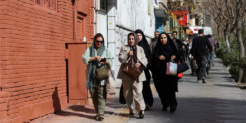 Chaos and Panic Grip Tehran as Airstrikes Shake City