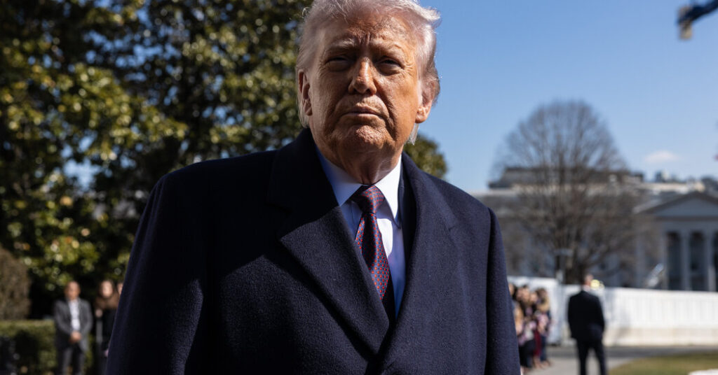 Trump’s Decision to Strike Iran Opens New Fissures in Midterms