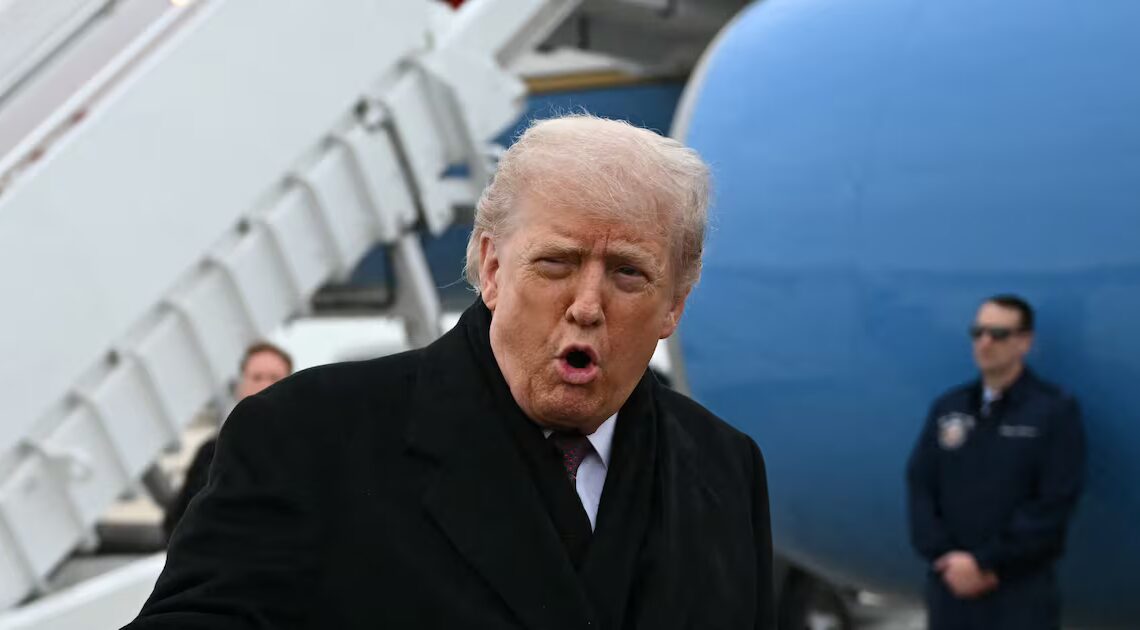 Trump’s Cankles Exposed Trudging Down Air Force One Stairs