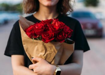 Scouted: The Best Flower and Plant Delivery Services For (Last-Minute) Valentine’s Day Gifting