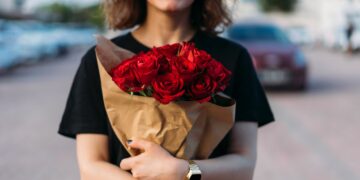 Scouted: The Best Flower and Plant Delivery Services For (Last-Minute) Valentine’s Day Gifting