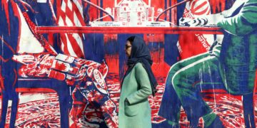 U.S. and Iran hold nuclear talks amid threats of regional war