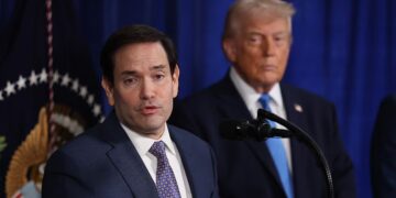 Trump Blows Off Vance While Gushing Over Little Marco