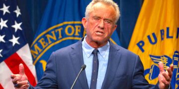 Vaccine Skeptic RFK Jr.’s Allies Pitch Cringe Comedy on COVID Response