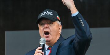 Trump’s Top Suck-Up Says Iran War Is Worth Americans Dying For