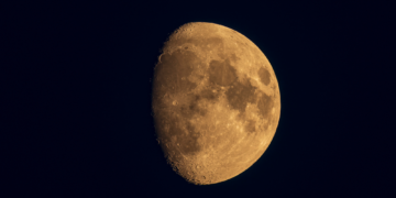 5 Ways Tonight’s Moon Phase Will Affect You: February 25, 2026