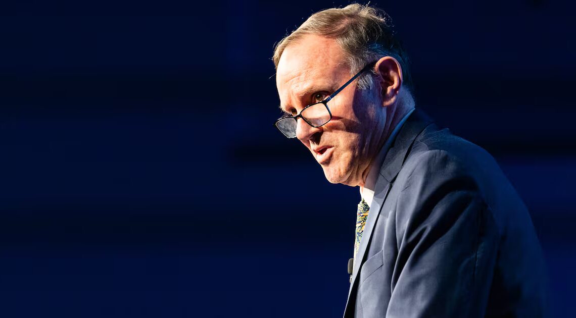 Storied Washington Post Publisher Throws Shade at Bezos for Gutting Newsroom