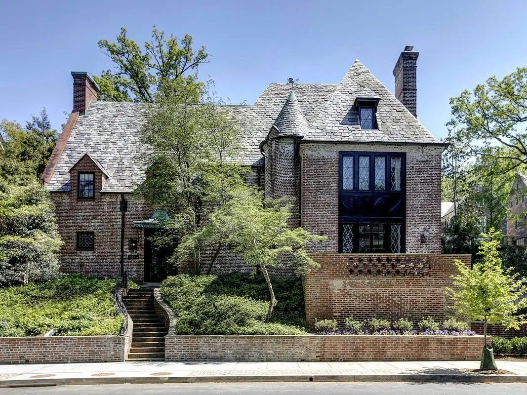 The exterior of the Obamas' post-White House home.
