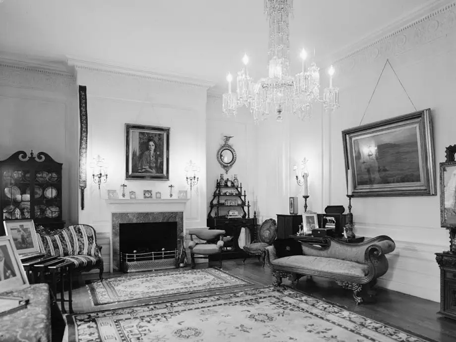 A drawing room on the second floor of Woodrow Wilson's house.