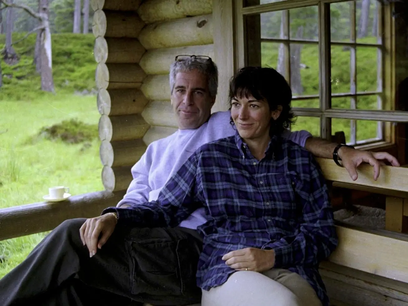 Jeffrey Epstein Ghislaine Maxwell