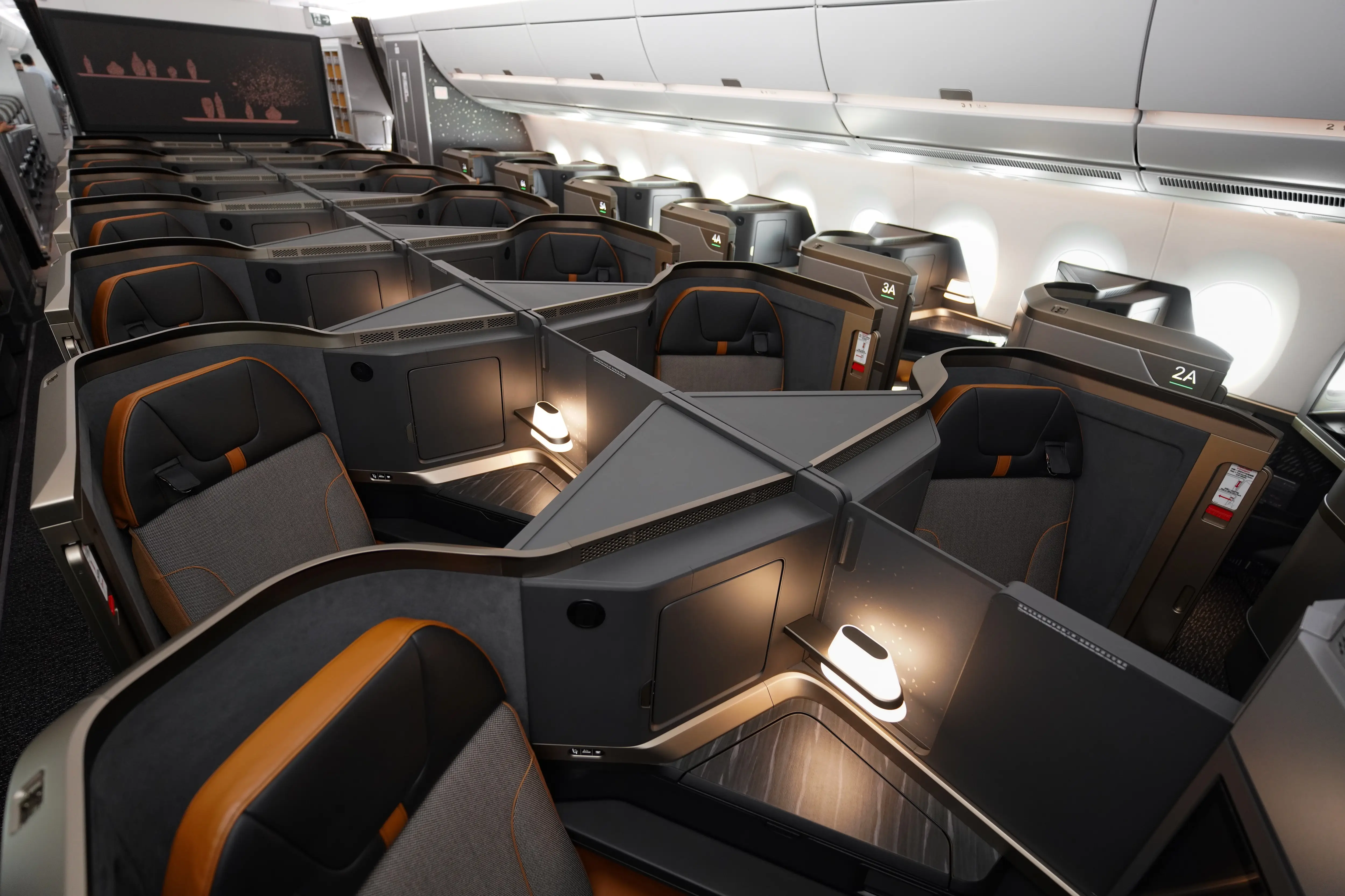 Starlux Airlines A350 business class.