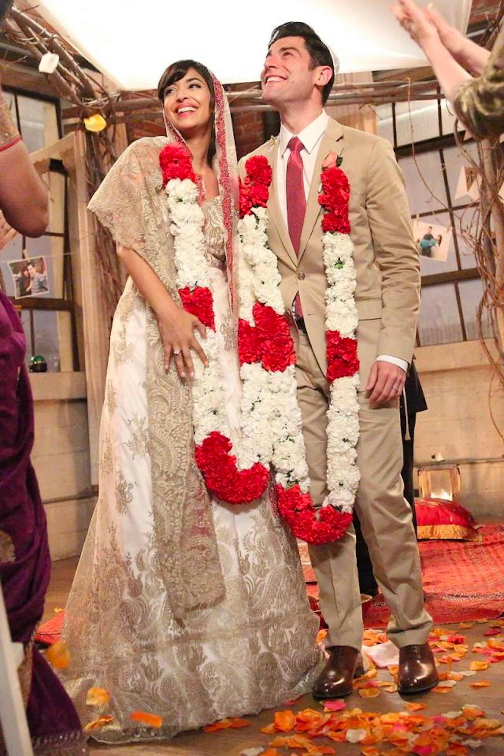 Cece and Schmidt during their wedding on 