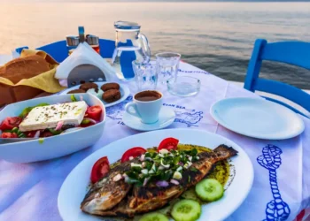 I’m a dietitian on the Mediterranean diet. After visiting Greece, I incorporated these 5 changes to my meals at home.