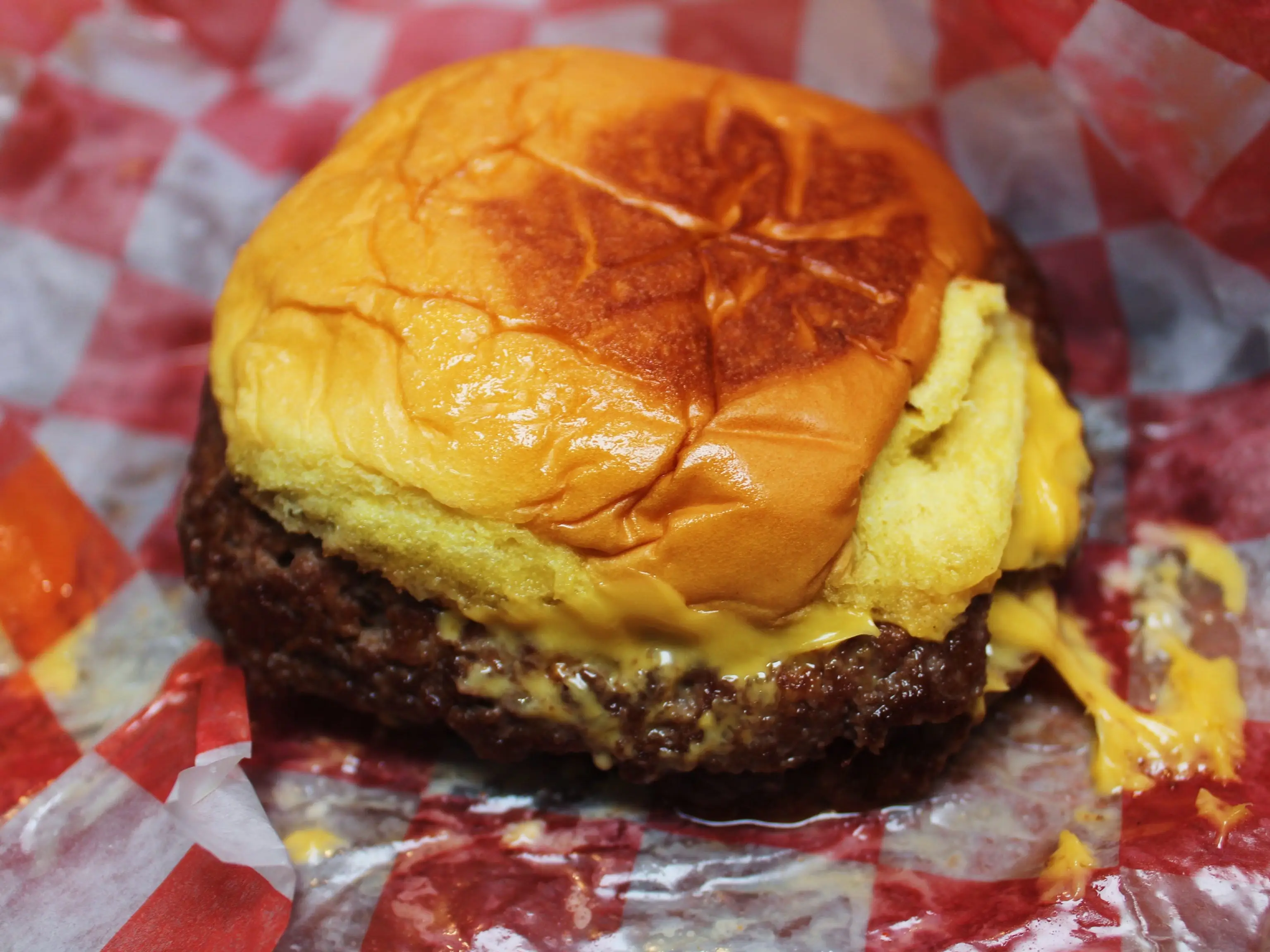 7th street burger double cheeseburger