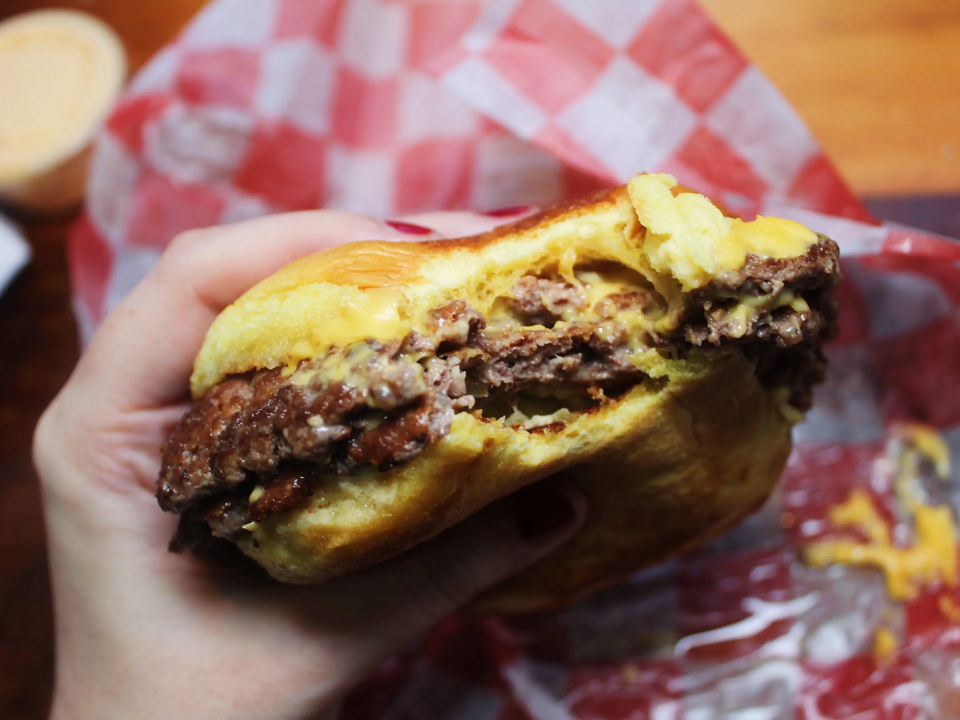 7th street burger double cheeseburger