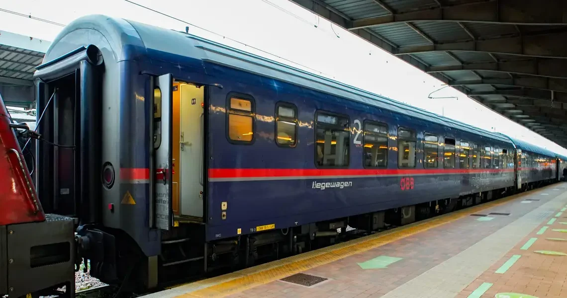 I bunked with 3 strangers in a shared cabin on an overnight train in Europe. I’ll never do it again.