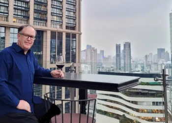 He spent years waiting for the right moment to move to Japan. Retirement led him to Thailand instead.