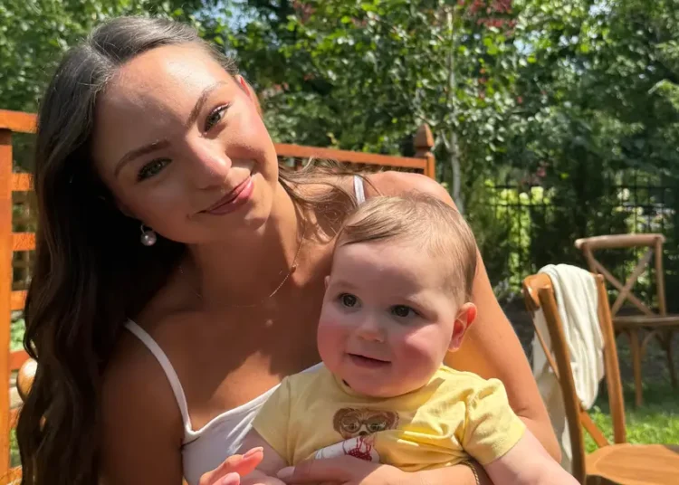 I couldn’t find a job after college, so I became a nanny. When I started working with a wonderful family and making $30 an hour, all my fears melted away.