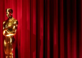 Who is favored to win an Oscar, according to Kalshi and Polymarket