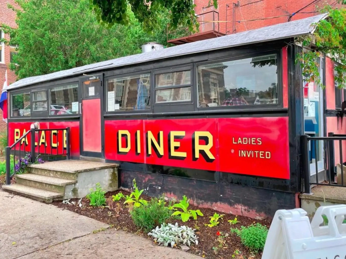 Palace Diner