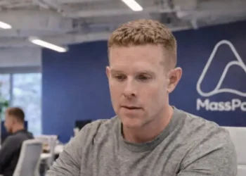 My employees were wary of AI. Then I incentivized them with profit sharing.