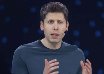 Sam Altman, Jensen Huang, and Oracle want you to know they’re definitely not fighting