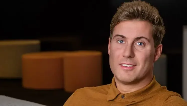 I got laid off and used my severance money to launch a startup. Here’s why it felt like less of a gamble than pursuing an MBA.