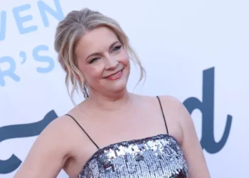 Melissa Joan Hart says cutting 2 things out of her diet helped her lose 18 pounds