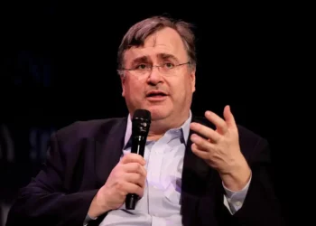 LinkedIn billionaire Reid Hoffman reveals he had more meetings with Epstein