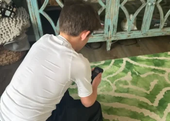 I said I wouldn’t get my son a cellphone. I changed my mind when he turned 11, and I’m glad I did.