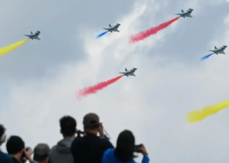 American, Chinese, and Russian fighters flew in a rare triple appearance. Here’s how their performances compared.