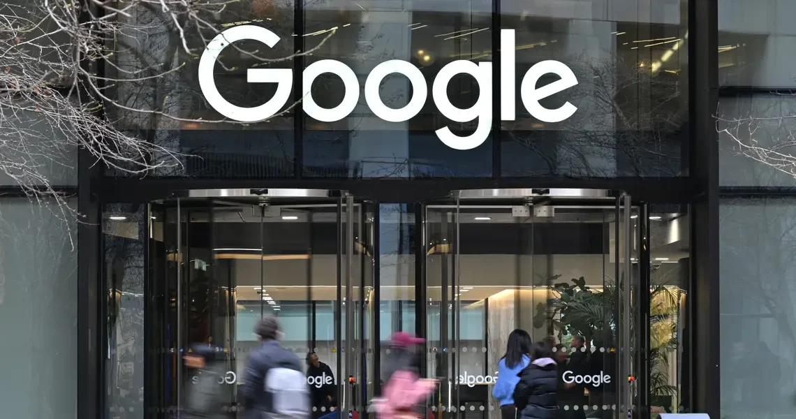 800 Google employees demand an end to  any cloud contracts with ICE and CBP