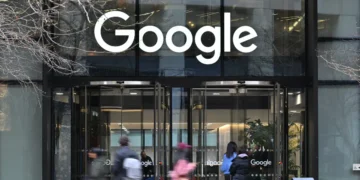 800 Google employees demand an end to  any cloud contracts with ICE and CBP