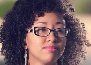 I was laid off by Amazon and am still jobless. What once felt like a paid vacation now feels like a ticking time bomb.