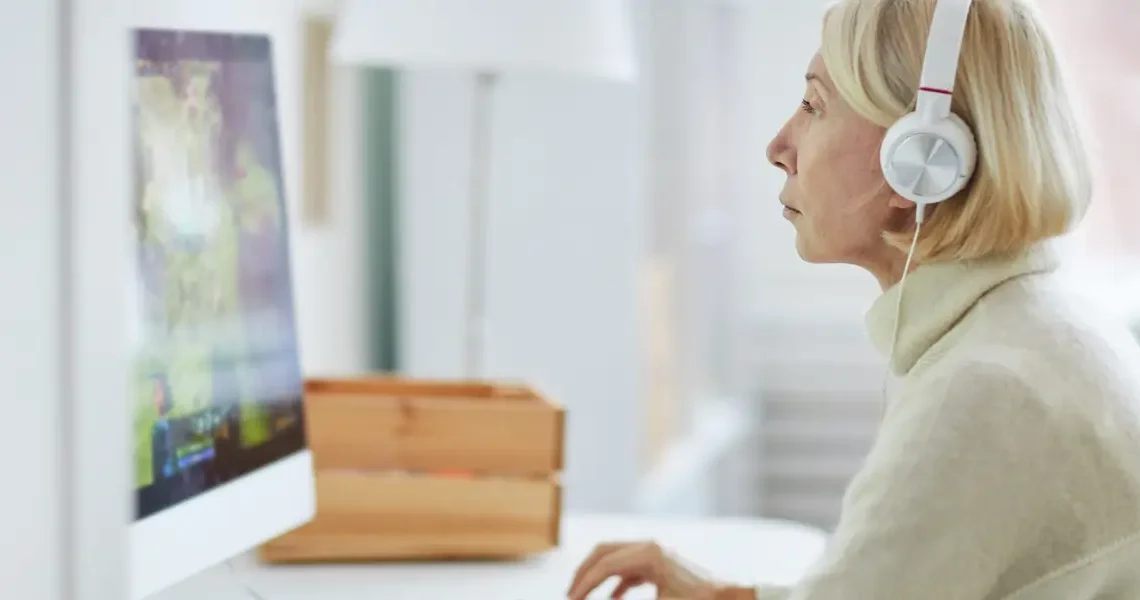 A brain-training game that takes less than 2 hours a week can reduce your risk of developing dementia by 25%, study finds