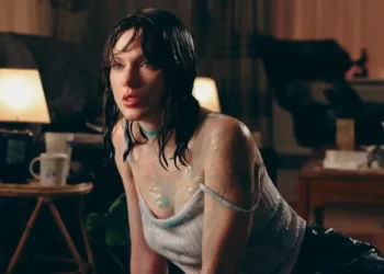 Taylor Swift’s latest business move is another attempt to hack the charts — and it’ll probably work