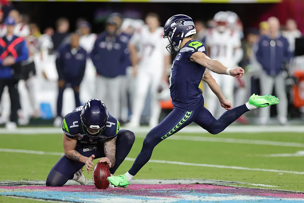 Jason Myers kicks a field goal in Super Bowl LX.